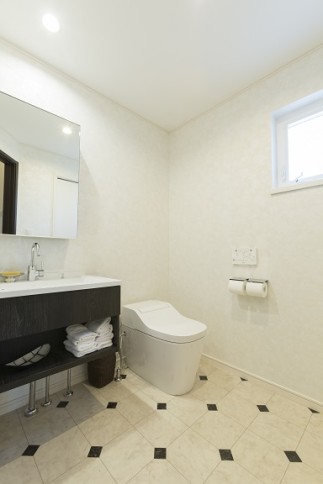 小林様邸トイレ１